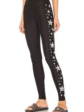 Stellar Leggings in Nero & Silver
ULTRACOR